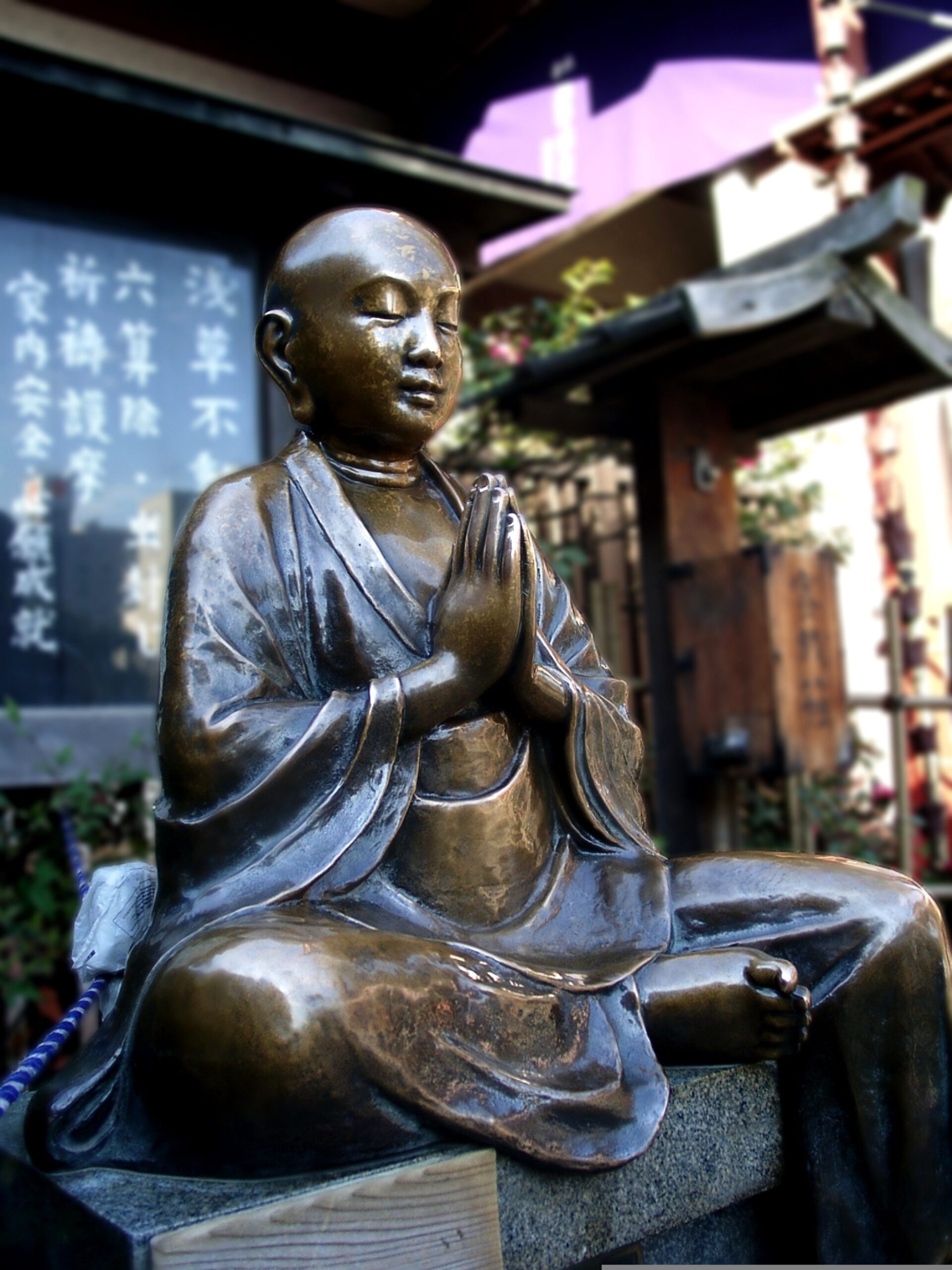 monk meditation budda godność